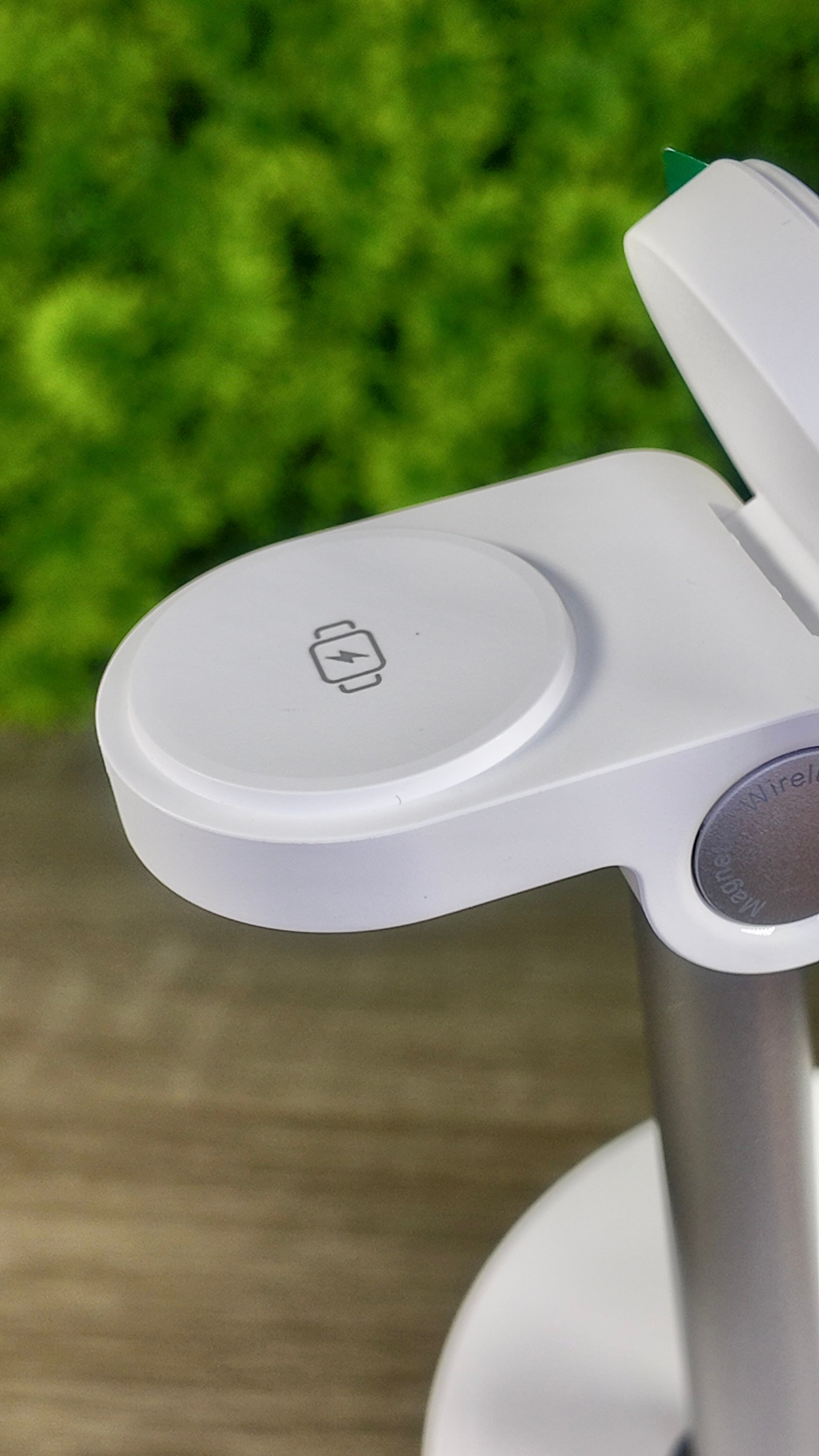 hltech - 3 in 1 Wireless Charging Station Qi2